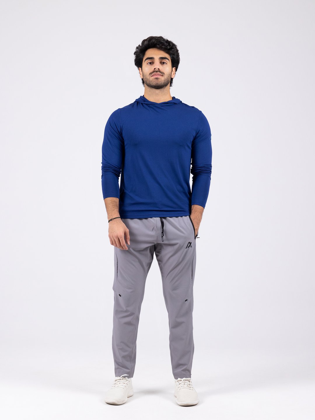 T-Shirt – Long Sleeve Hoodie